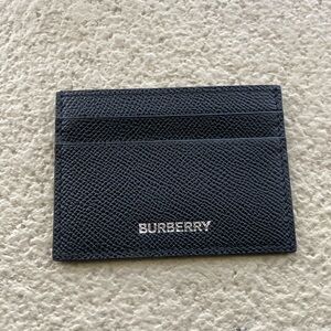 Brand new not used Burberry men’s card holder Authentic aswell